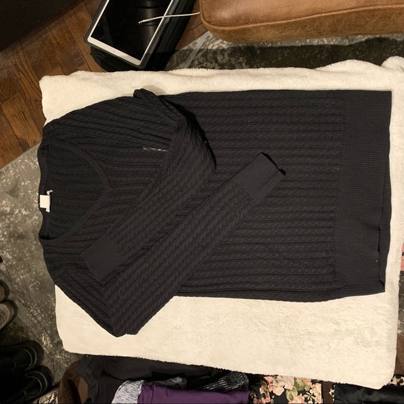 Alfred Sung NWOT black V-neck Sweater Size Large - Picture 6 of 8